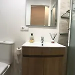 Apartamento Castellana Jardín 1 Y 2 Parking Y Piscina Gratis!! *