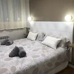Apartamento Castellana Jardín 1 Y 2 Parking Y Piscina Gratis!! Burgo