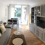 Castellana Jardín 1 Y 2 Parking Y Piscina Gratis!! Apartamento Burgo