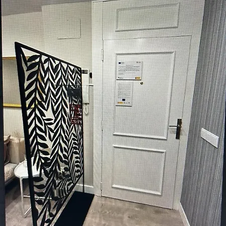 Castellana Jardin 1 Y 2 Parking Y Piscina Gratis!! Apartment