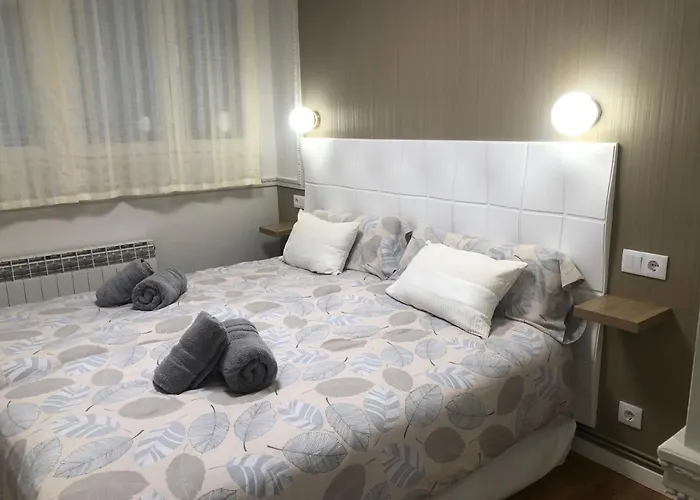 Apartment Castellana Jardin 1 Y 2 Parking Y Piscina Gratis!! Burgos