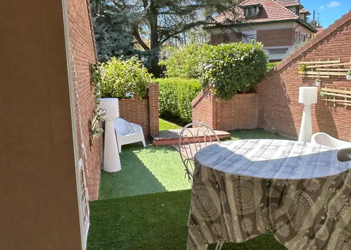 Castellana Jardin 1 Y 2 Parking Y Piscina Gratis!! Burgos